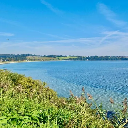 Dom wakacyjny Ferienhaus-mit-meerblick-annex-und-in-malerischer-landschaft
